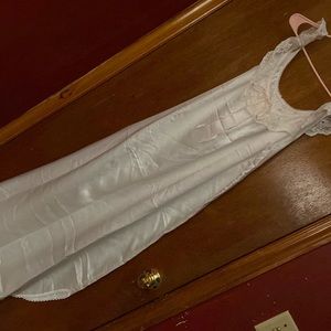 Vintage White nightgown Size-XL